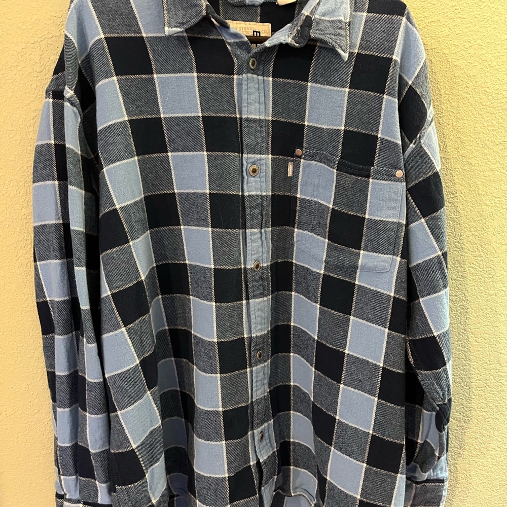 Levi's Black and Blue Checkered Casual Shirt